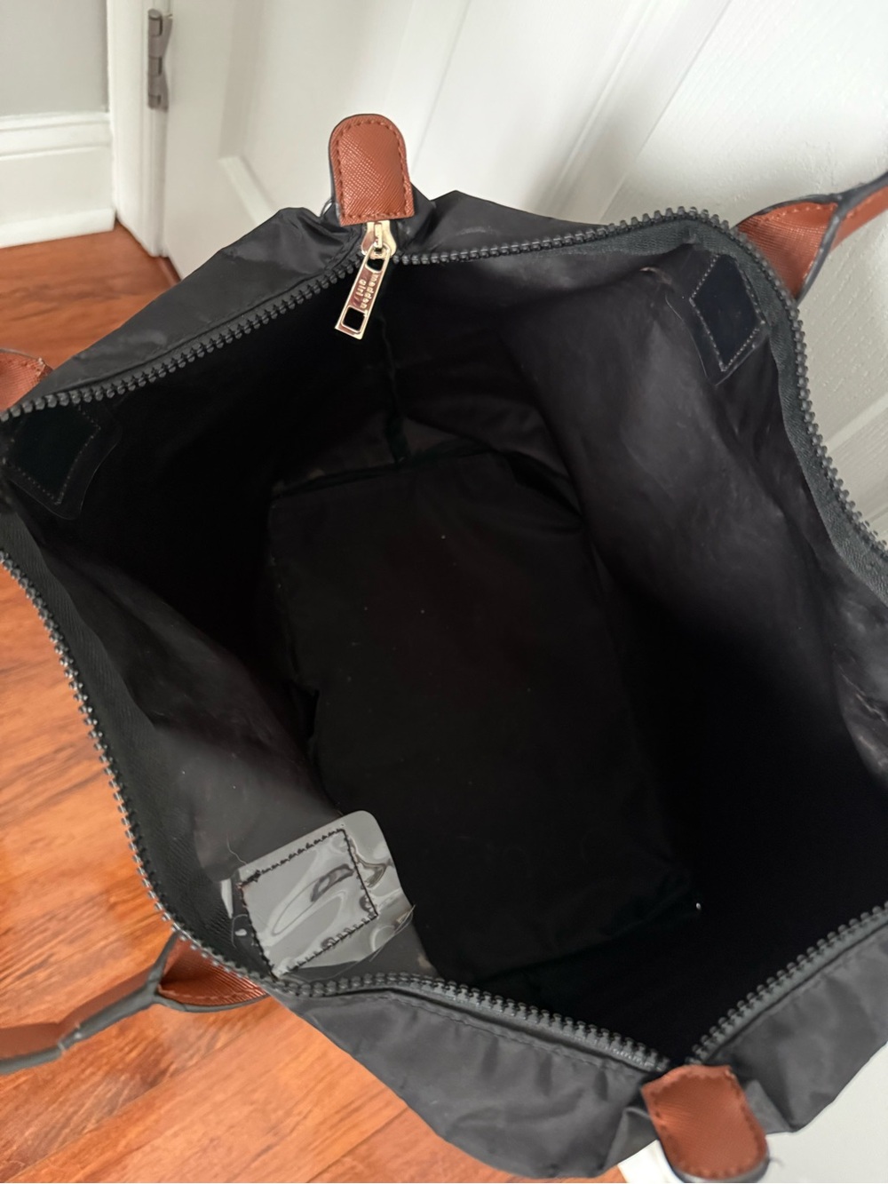 Purse - Picture 3 of 3